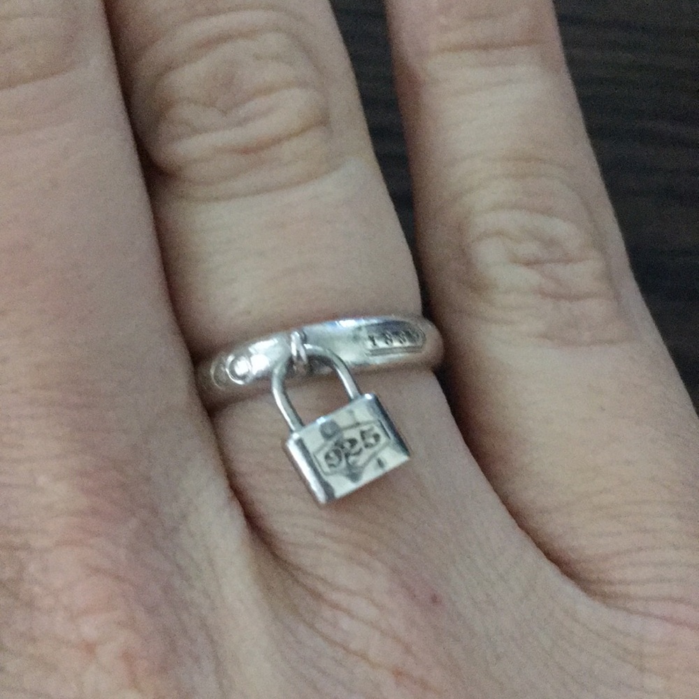 Tiffany lock ring